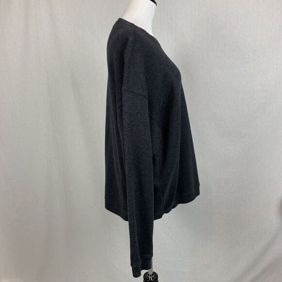 Tommy Bahama long sleeve gray knit pullover - Picture 3 of 6